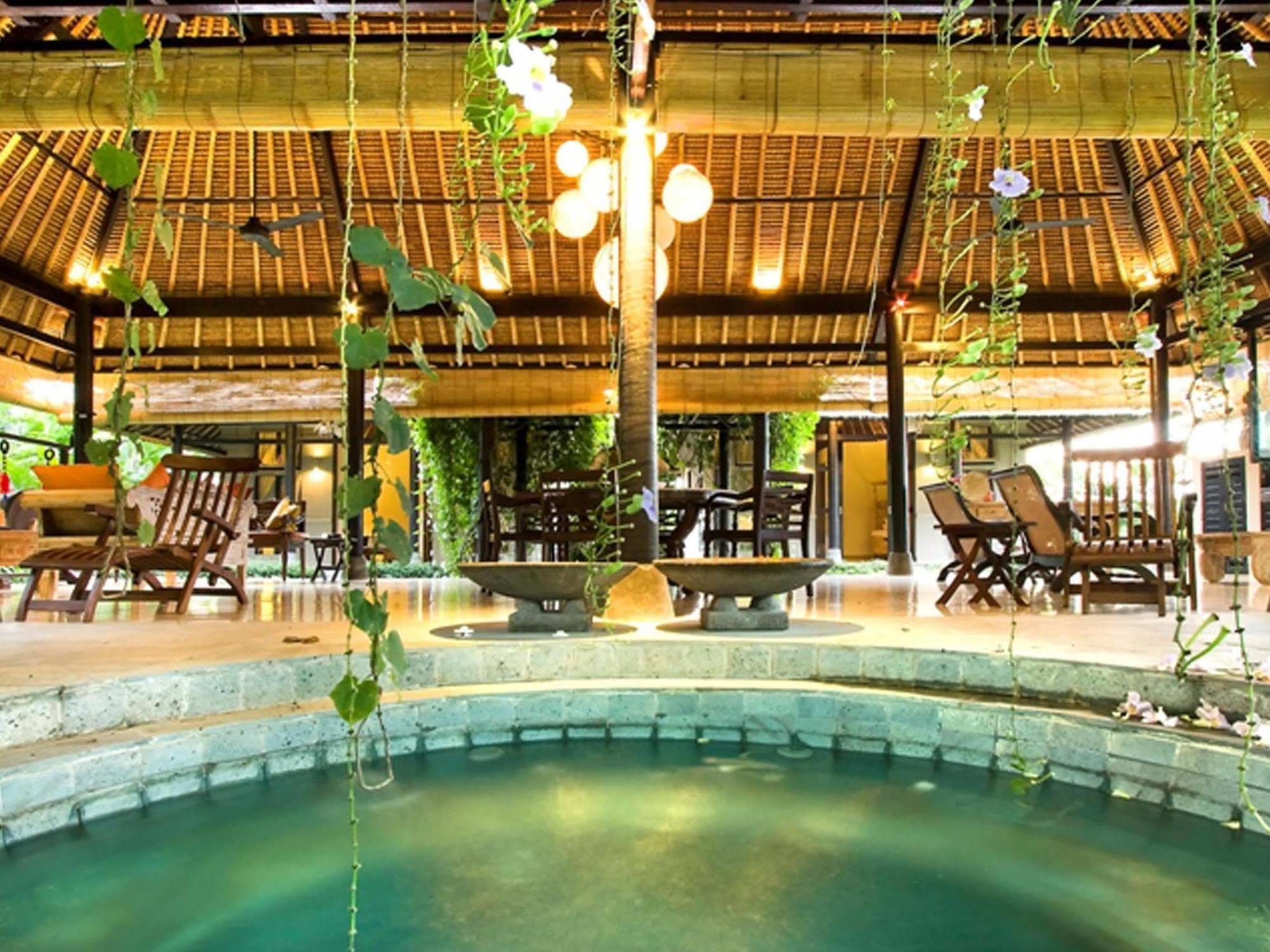 Hotel Puri Lotus Ubud Exteriér fotografie