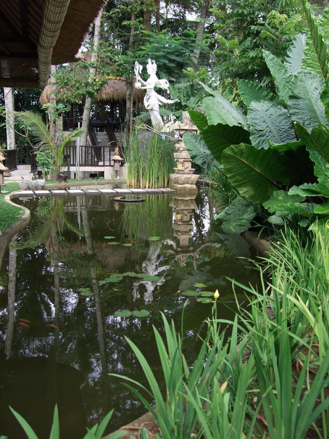 Hotel Puri Lotus Ubud Exteriér fotografie
